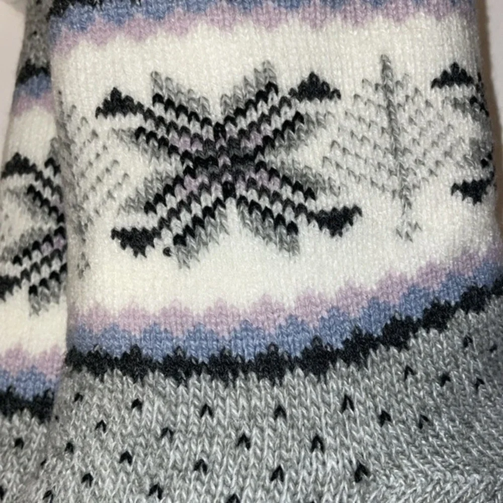 Muk Luks NWT Women's Slip Resistant Fleece Lined Cabin Socks Size‎ S/M 5-7